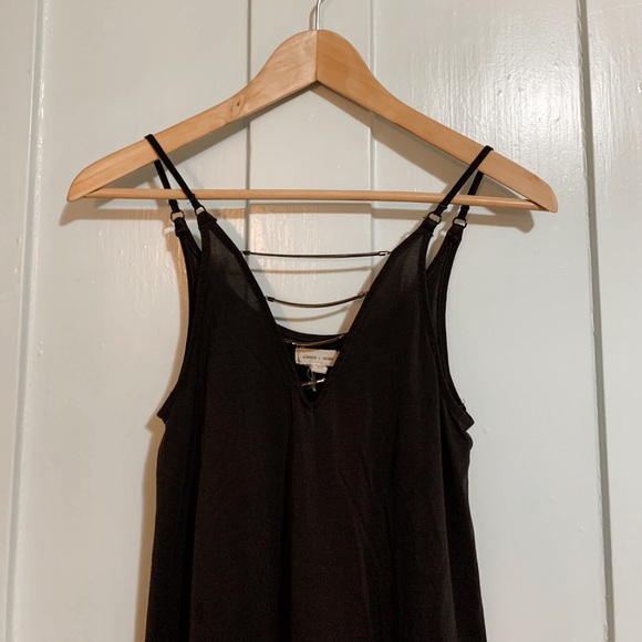 UO [Silence + Noise] Women’s Detailed Tank Top - Picture 1 of 3